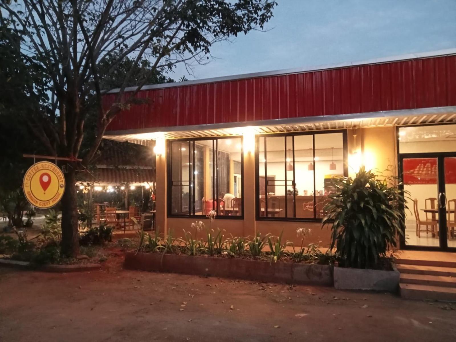 Erawan Guesthouse Pakxé Exteriör bild